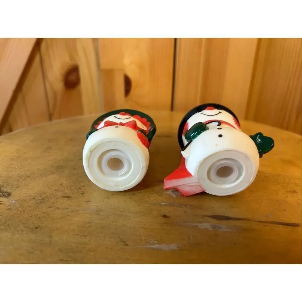 Vintage Hallmark Mr. Mrs. Snowman Salt And Pepper Shakers Happy & Merry (8797)